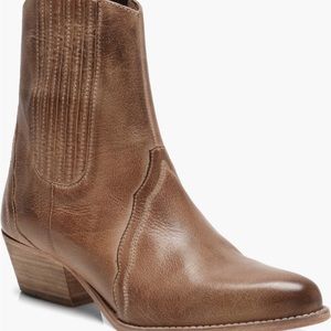Free People new frontier Chelsea boots